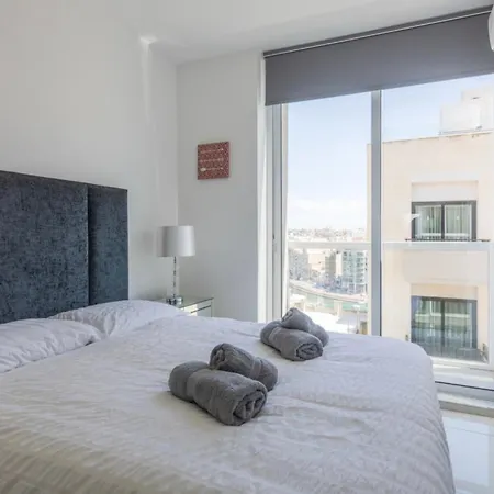 Bnbnova - Lovely Saint Julian 3br 2ba With Terrace * Сент Джулианс