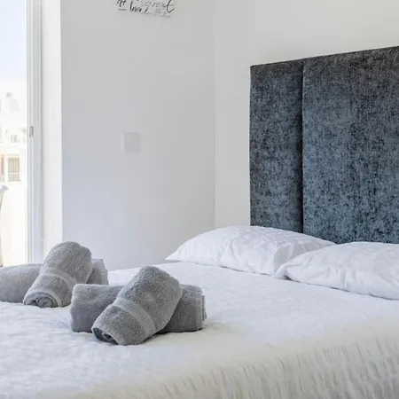 Bnbnova - Lovely Saint Julian 3br 2ba With Terrace